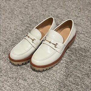 Amazon Cream Loafers with Silver Detail